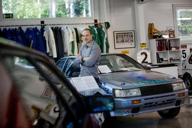 Jari-Matti Latvala aloitti ralliuransa 16-vuotiaana toukokuussa 2001 tämän vuosimallia 1984 olevan Toytota Corolla GT:n puikoissa. Auto on entisöitynä nähtävillä Tuurin rallimuseossa. KUVAT: JAAKKO ELENIUS