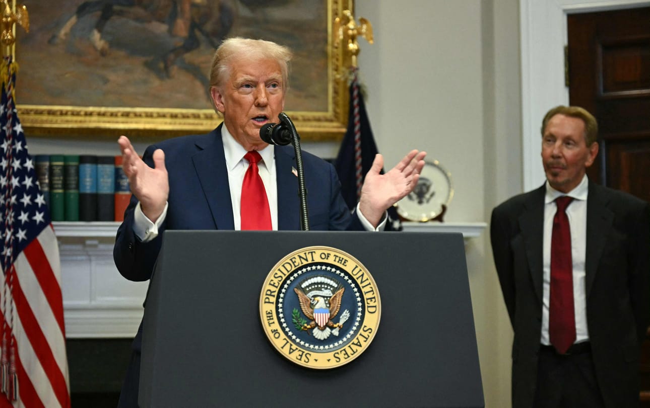 Presidentti Donald Trumpin mukaan hankkeen odotetaan luovan 100 000 työpaikkaa Yhdysvaltoihin.