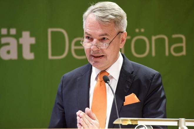 Pekka Haavisto kertoi sunnuntaina, että Vihreät tavoittelee toukokuun eurovaaleissa historiansa parasta eurovaalitulosta. LEHTIKUVA / HEIKKI SAUKKOMAA