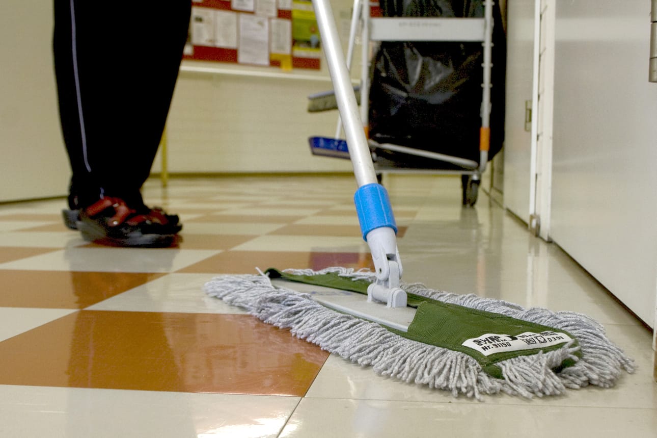 Kiinteistöpalvelualan työriidassa ei päästy sopuun keskiviikkona.