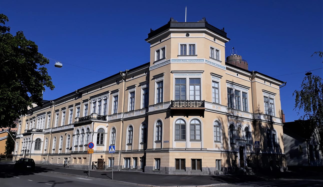 Vaasa pyrkii kehittämään työyhteisötaitoja sekä johtamistaitoja kohti valmentavaa johtamistapaa.