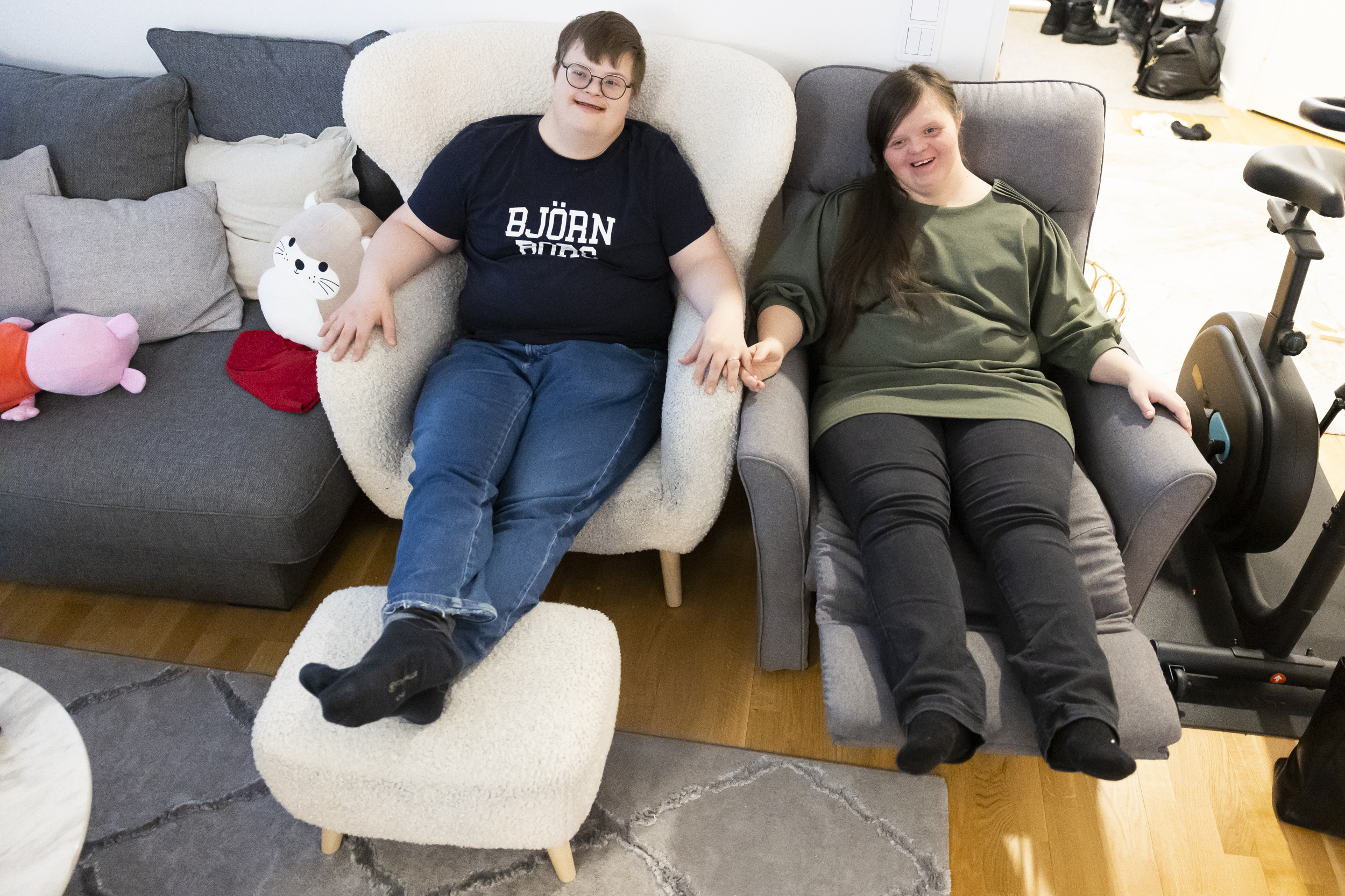 Aila, 31, ja Jaakko, 33, Määttä kihlautuivat salaa rauhanyhdistyksen lastenhuoneessa: "Parasta on rakkaus ja lempeys"