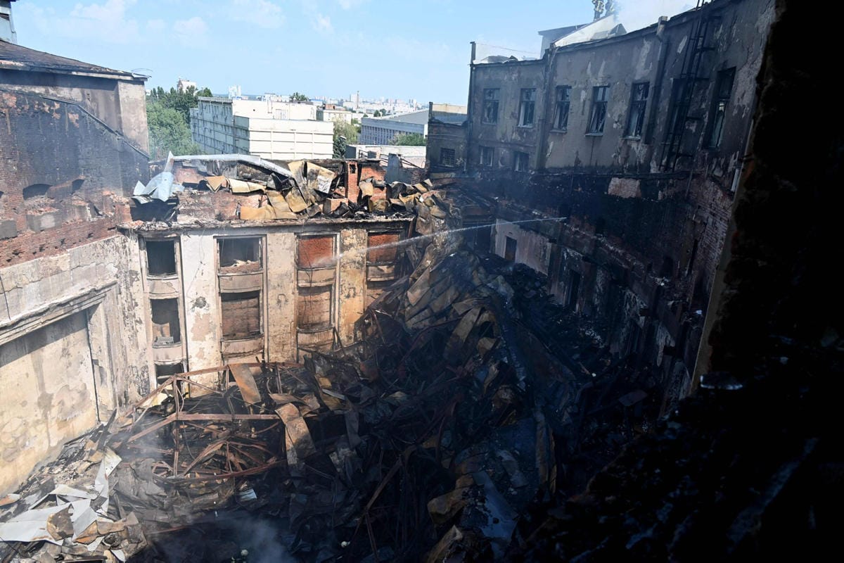 ISW arvioi, että Ukrainan sodassa torstain aikana Venäjä ei vallannut yhtään uutta aluetta eikä Ukraina yhtään aluetta takaisin. Kuva on Harkovasta torstailta. LEHTIKUVA/AFP
