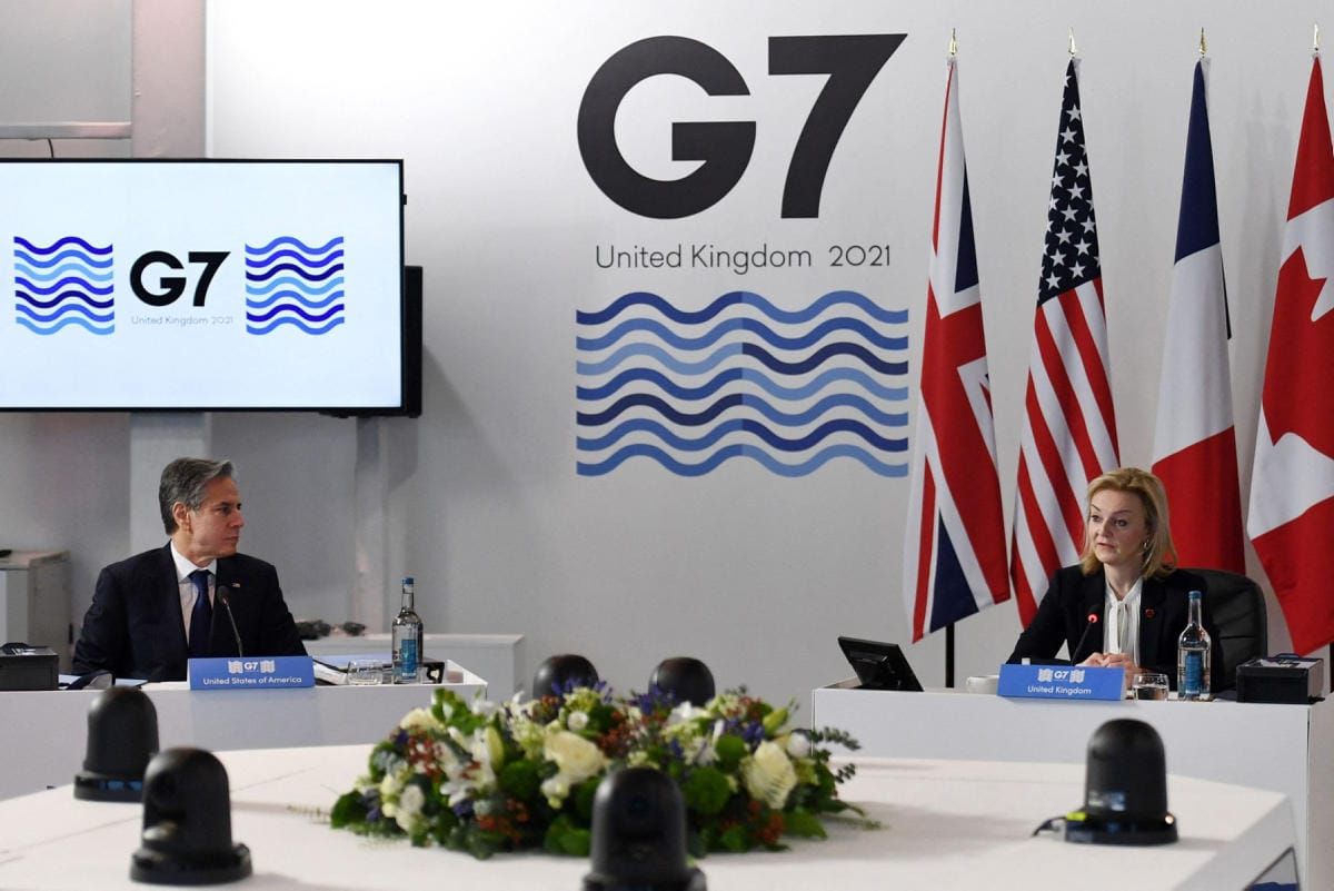 Kaksipäiväinen G7-kokous on alkanut keskellä kireää kansainvälistä tilannetta. Kokoukseen osallistuvat mm. Yhdysvaltain ulkoministeri Antony Blinken ja Britannian ulkoministeri Liz Truss. LEHTIKUVA/AFP