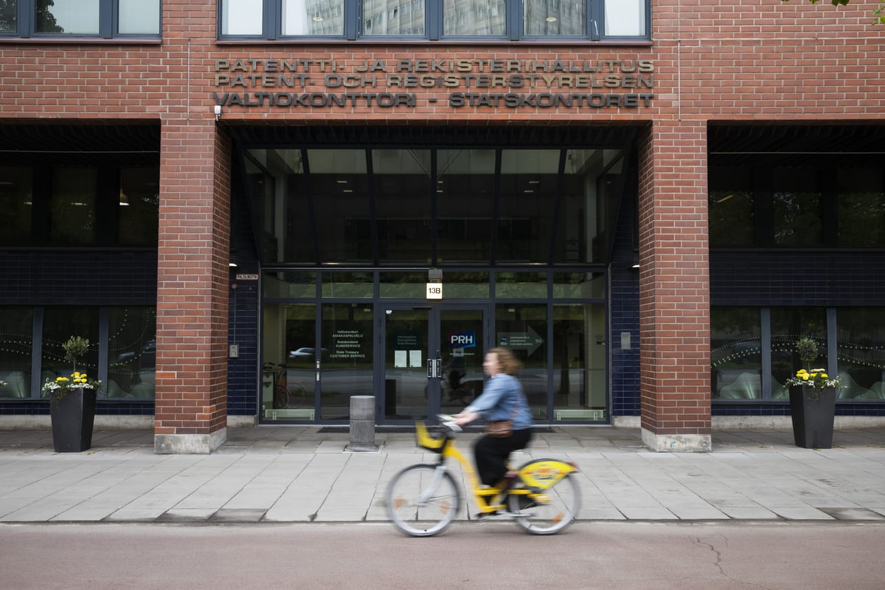Nyt sitä saa. Yritykset voivat hakea koronakriisin kustannustukea Valtiokonttorista heinäkuun 7. päivästä elokuun loppuun saakka.