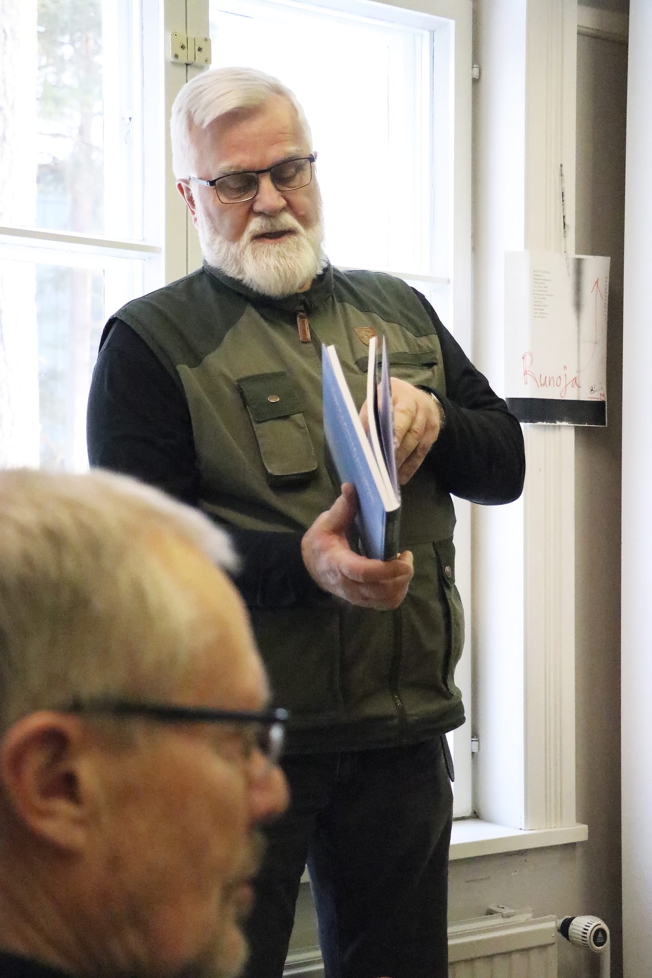 Kirjailija Reijo Heikkinen on julkaissut nelisenkymmentä historiallista teosta.
