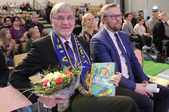 Korkeushypyn EM-hopeamitalisti 50 vuoden takaa Reijo Vähälä on kotoisin Alajärven Paalijärveltä. Myös Ankkureiden nykyinen puheenjohtaja Antti Joensuu on paalijärveläisiä. KUVA: REIJO HEIKKILÄ