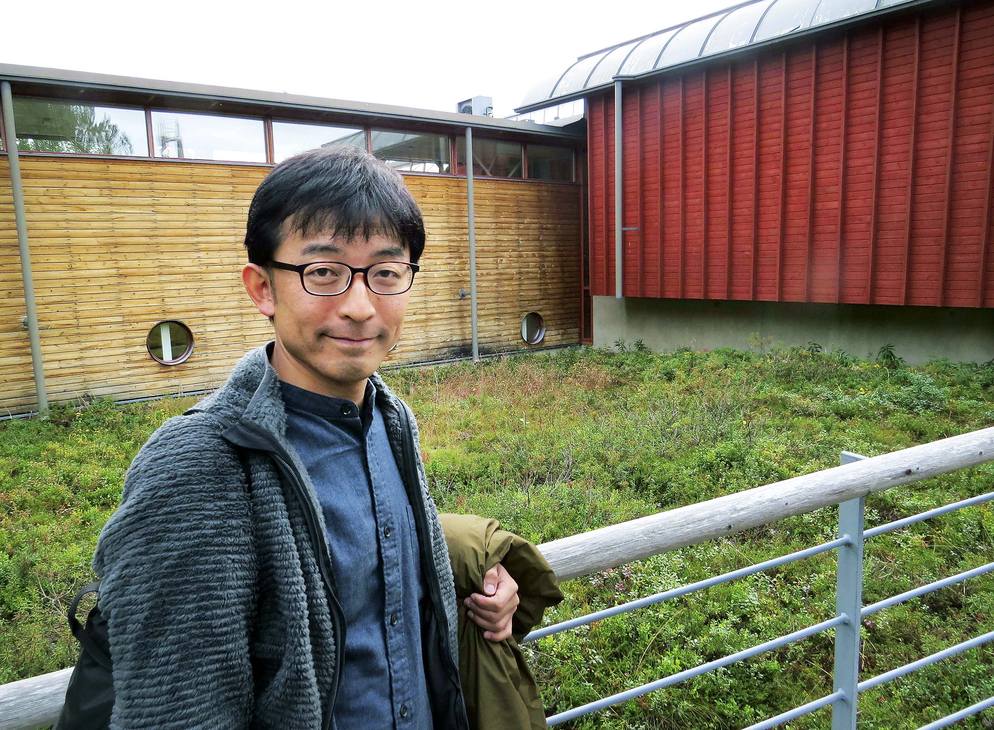 Ishikura Toshiaki uskoo luontoon ja pohjoiseen - Japanilainen antropologi opiskeli pohjoisuutta Tiibetissä ja Kiinassa ja vertailee kokemuksiaan Inarissa