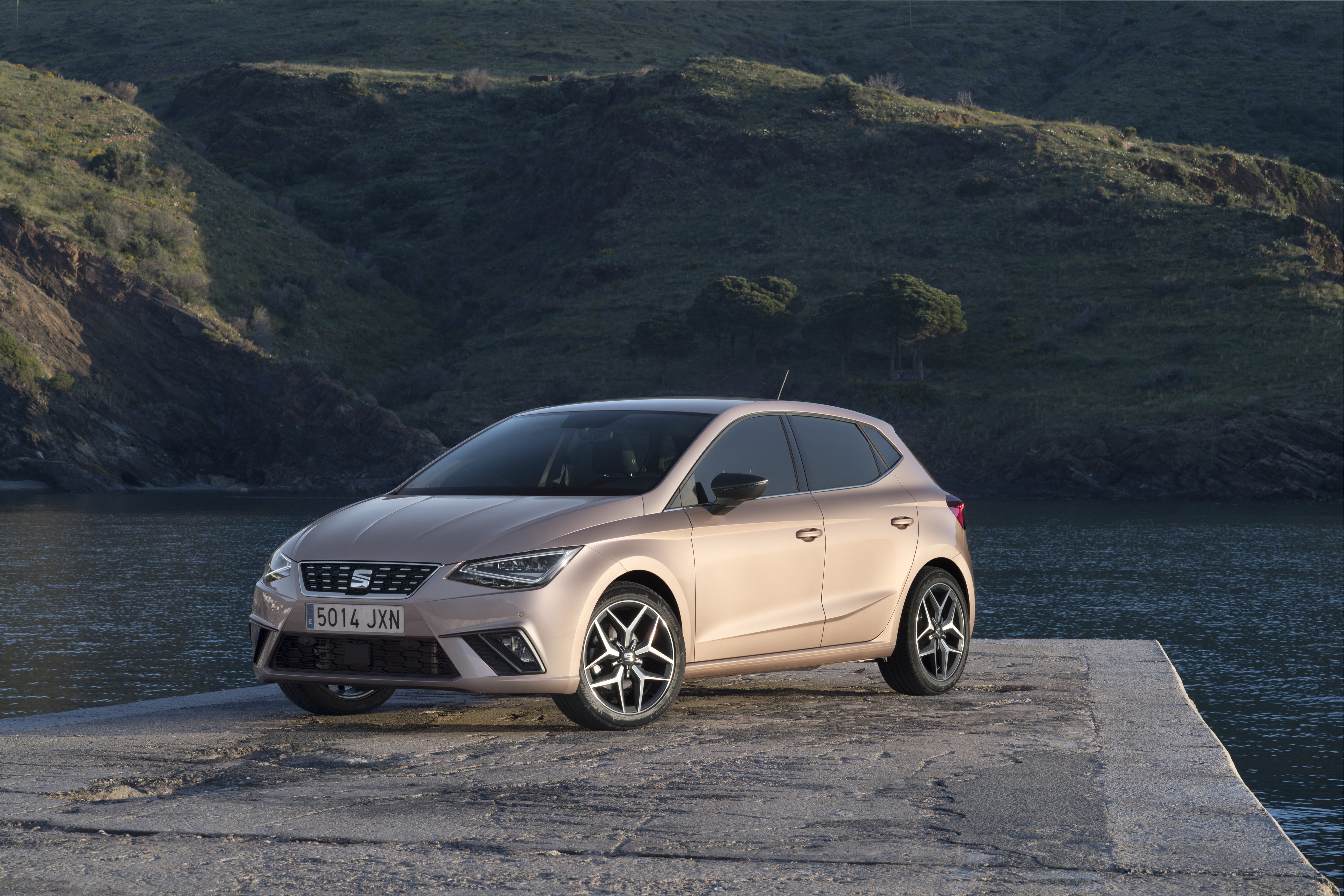 Tässä on vuoden tärkein autouutuus: Seat Ibiza