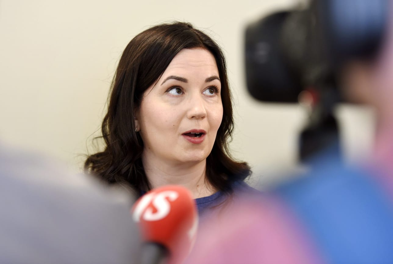 Sanni Grahn-Laasonen sanoo Uutissuomalaiselle, että Kela-korvauksia korotetaan tietyissä palveluissa ihan tuntuvasti. LEHTIKUVA / Anni Ågren