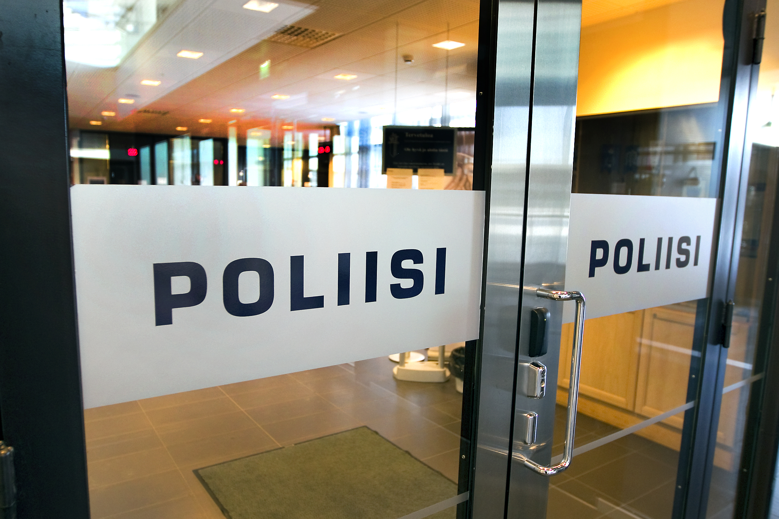 Oikeustoimittajien Sumuverho-palkinto Pohjanmaan poliisilaitokselle median yhteydenottojen torppaamisesta