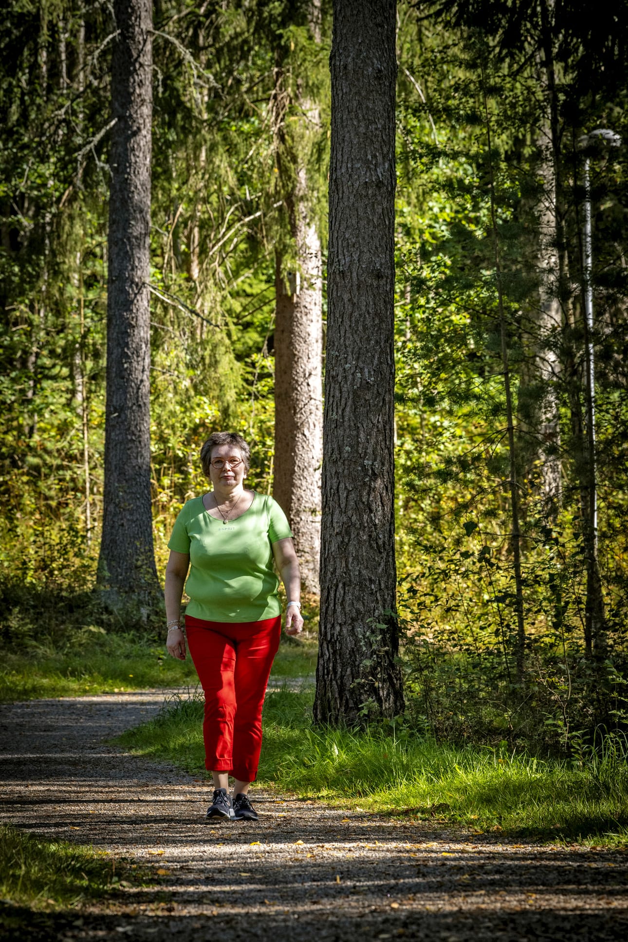 Viander saa voimaa perheestä, mökkeilystä, ulkoilusta ystävien kanssa sekä teatterissa käymisestä. Kuva: Marttiina Sairanen