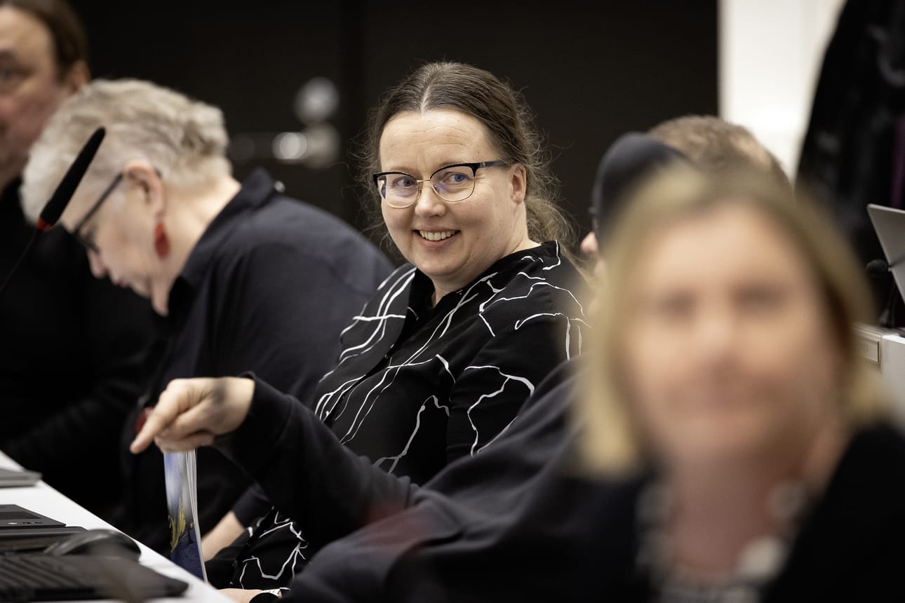 Liisa Lumijärvi (kesk.) on yksi Raahen kaupunginvaltuutetuista.