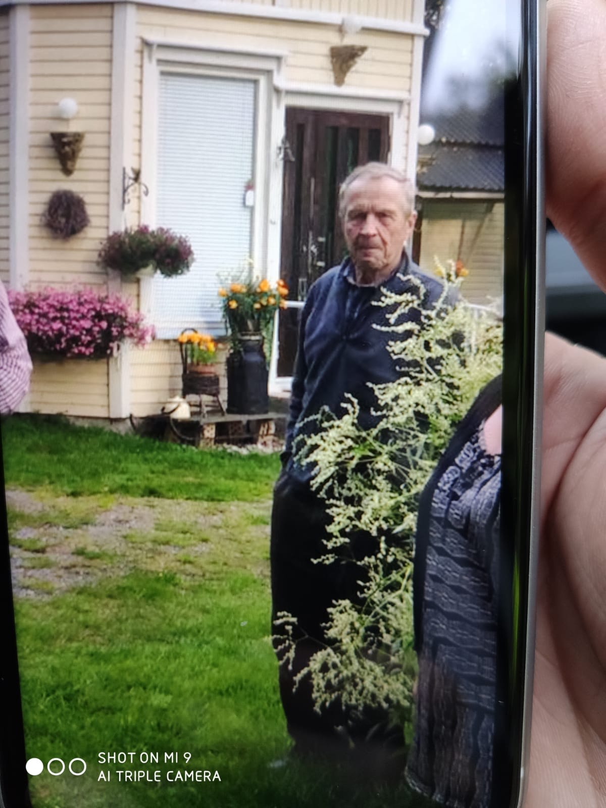 Poliisin julkaisema kuva kadonneesta Teemu Niirasesta. 