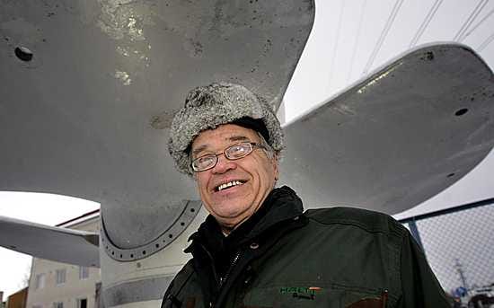 Sateiset kesät ovat tuoneet Oulun Energialle ongelmia, turvepolttoaineen puute ja heikko laatu. "Mutta vastapainoksi sitten Merikosken tuotanto vuonna 2008 oli keskiarvoon nähden lähes puolitoistakertainen, 267 000 megawattituntia", myhäilee Tapani Kurkela tyytyväisenä.