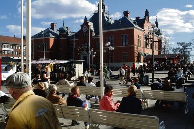 Uumaja on välttynyt koronalta paremmin kuin monet muut Ruotsin kaupungit. Västerbottenin läänin tartunnat ovat kuitenkin moninkertaisia pohjalaismaakuntiin verrattuna. ARKISTOKUVA: MIKKO KÄKELÄ