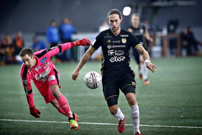 Vahid Hambo ei jatka SJK:n riveissä. Kuva: Tomi Kosonen