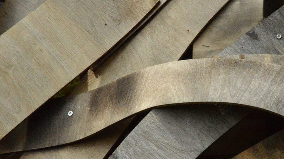 Sini Talosen ARToulu-taidealueelle suunnittelema teos ”Maan Maan” on puusta ja vanerisoiroista rakentuva tilallinen ja toiminnallinen ympäristötaideteos, joka rakennetaan sijoituspaikalla.