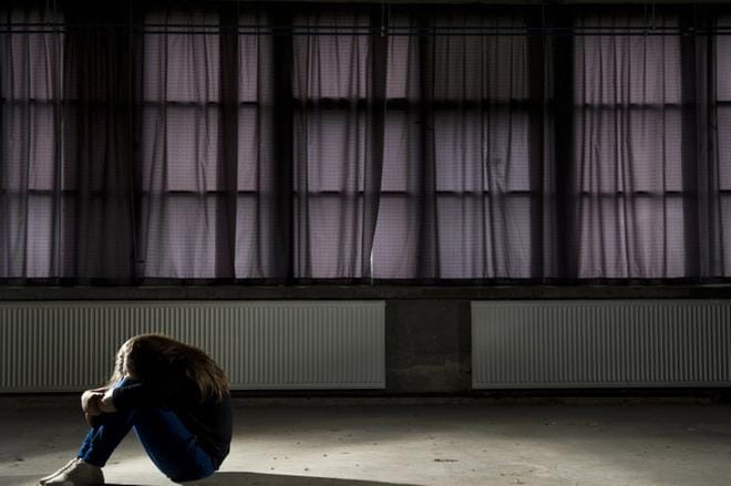 Jos lapsen ja perheen tilanteeseen ei tartuta ajoissa, voi myöhempi toimen- pide kuten kiireellinen sijoitus tulla kalliimmaksi. ARKISTOKUVA: HARRI JOENSUU