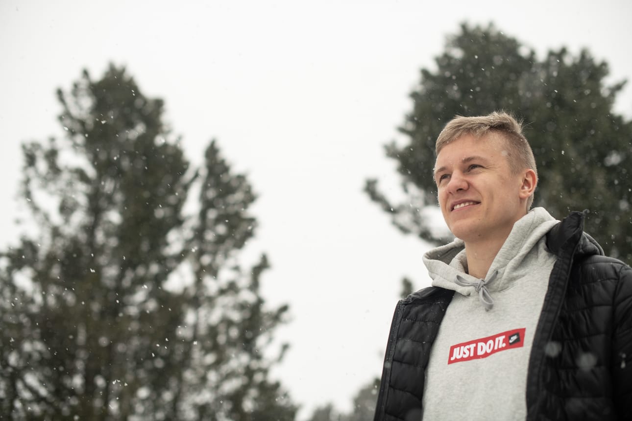Antti Ronkaisen kipparoiman Lausannen kausi Sveitsin lentopalloliigassa alkoi lauantaina 3-2-kotivoitolla Volley Schönenwerdistä. Suomen maajoukkueen yleispelaaja pelaa nyt Sveitsissä toista kauttaan. Arkistokuva.