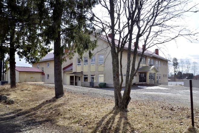 Ylikylän koulu on ollut käyttökiellossa ja koululaiset evakossa. ARKISTOKUVA: MARKKU TURPELA