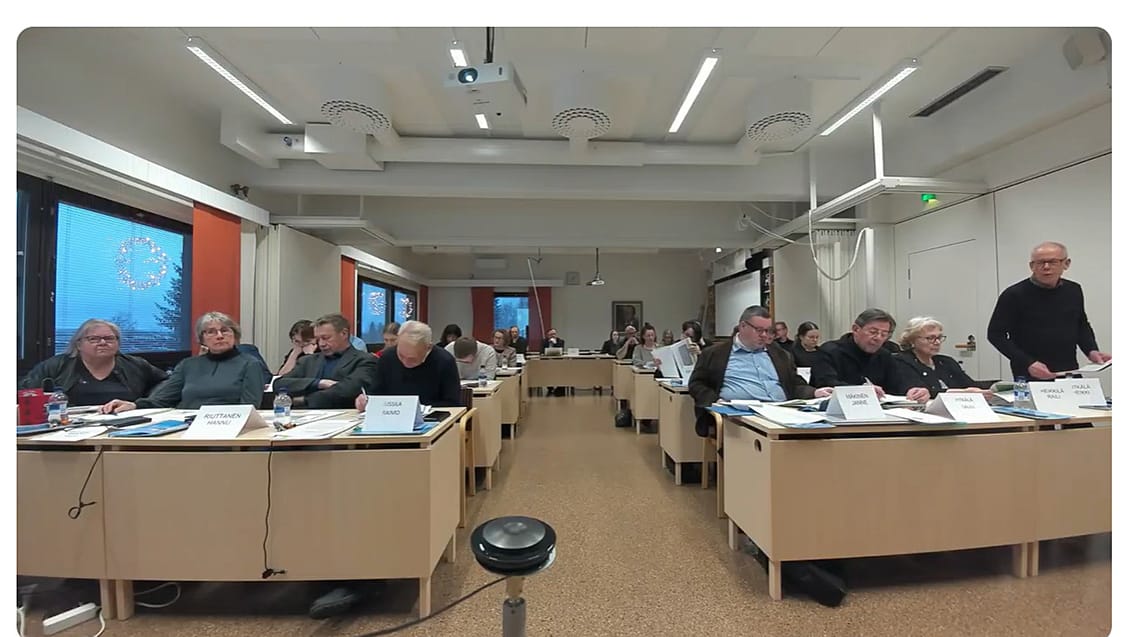 Joulukuun kokouksessa valtuusto äänesti Mieluskylän koulun lakkauttamisesta. Äänestys jäi kokonaan näkemättä kokousta etänä seuranneilta.