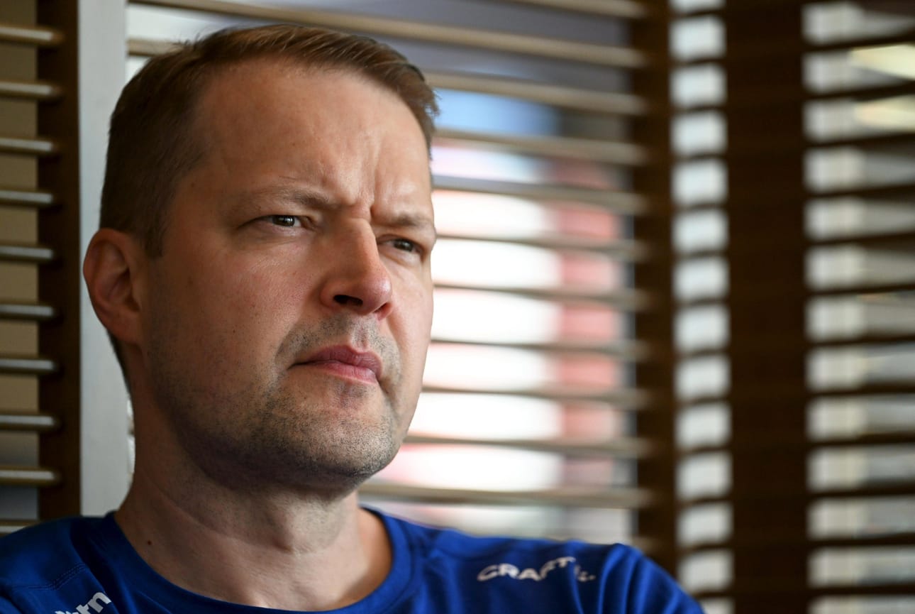 Suomen apuvalmentajan Hanno Möttölän mukaan tappio Australialle oli muistutus siitä, että Susijengin täytyy pitää kiinni omista vahvuuksistaan. LEHTIKUVA / VESA MOILANEN