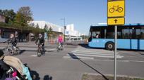 Väistämissääntöjen noudattaminen pyörätiellä