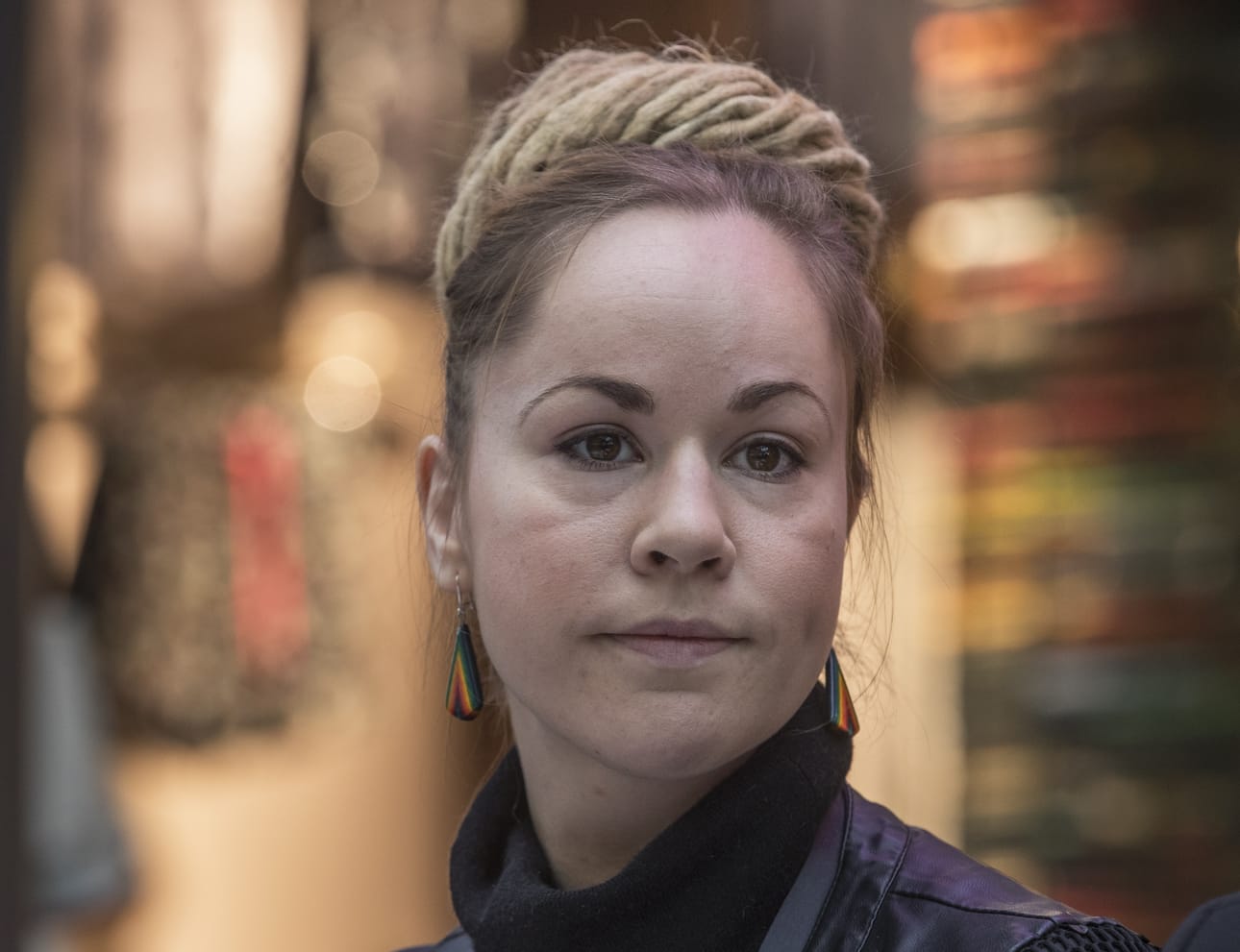 Vasemmistoliiton kansanedustaja Hanna Sarkkinen perää sitä, että Kulmunin on itse harkittava ja arvioitava mahdolliset jääviysongelmat.
