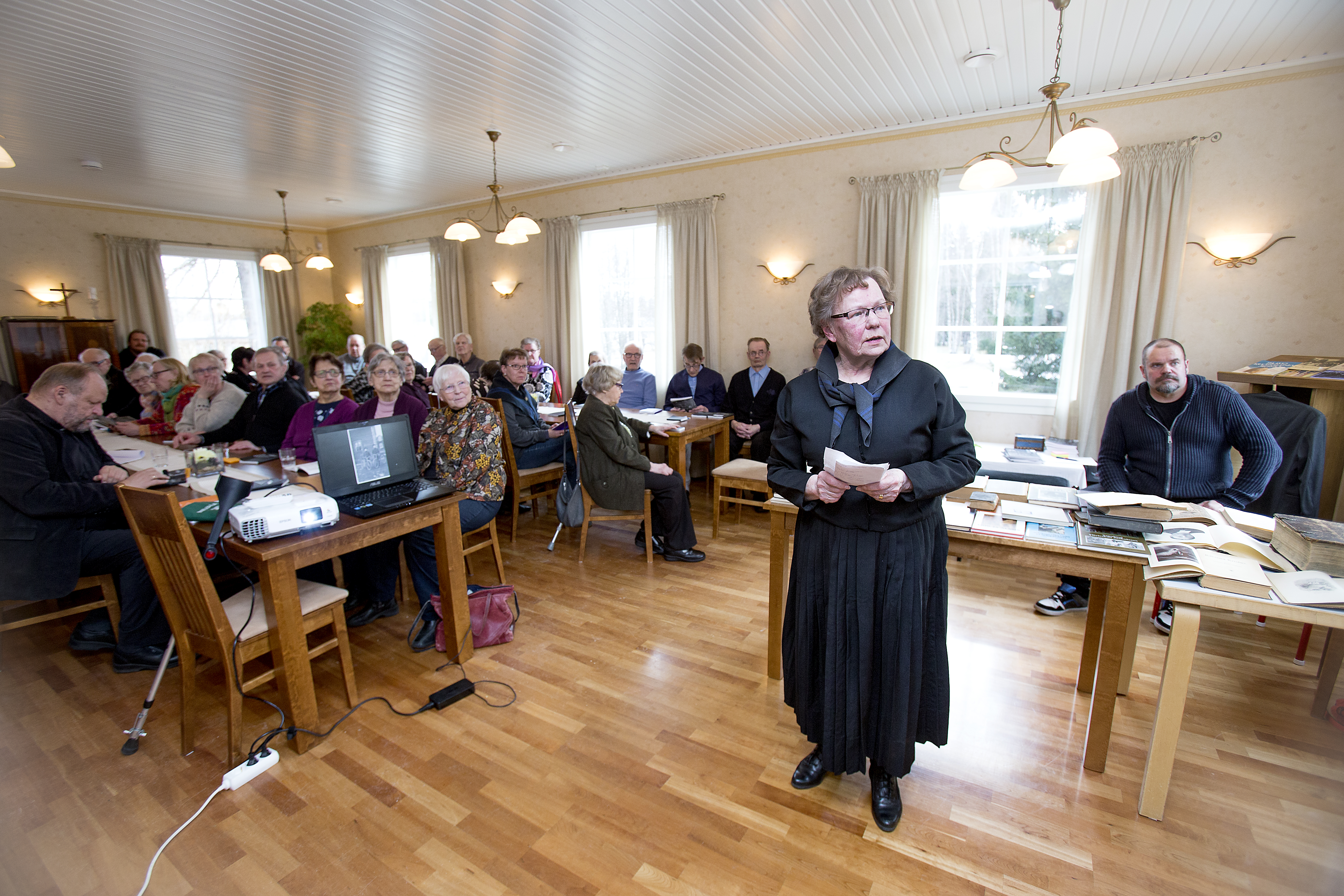 Liisa Ingerttilä on julkaissut kirjan Tumma kansaa Pattijoella. Se sisältää herännäisyyden paikallishistoriaa alkujuuria unohtamatta. Kirja julkistettiin omalla maaperällään Siioninvirsiseuroissa.
