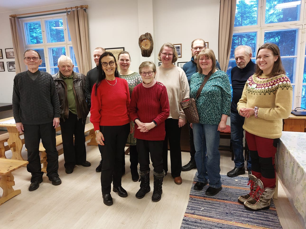 Pudasjärven keskustalaiset kokoontuivat kylätaloilla.