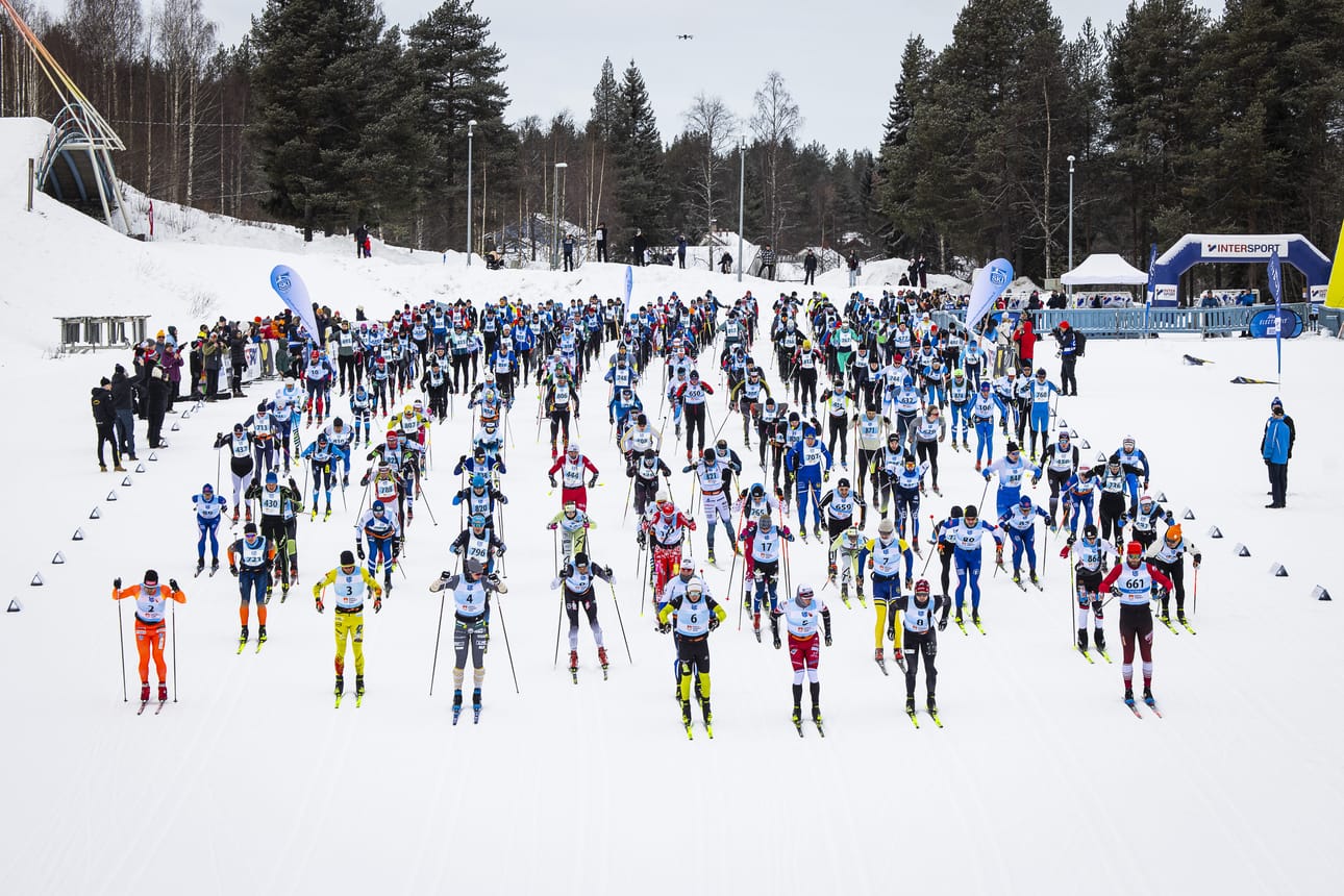 Jätkänkynttilä Ski Marathonin lähtö on tuttuun tapaan Ounasvaaran hiihtostadionilla. Maali jouduttiin siirtämään keskustasta samaan paikkaan.
