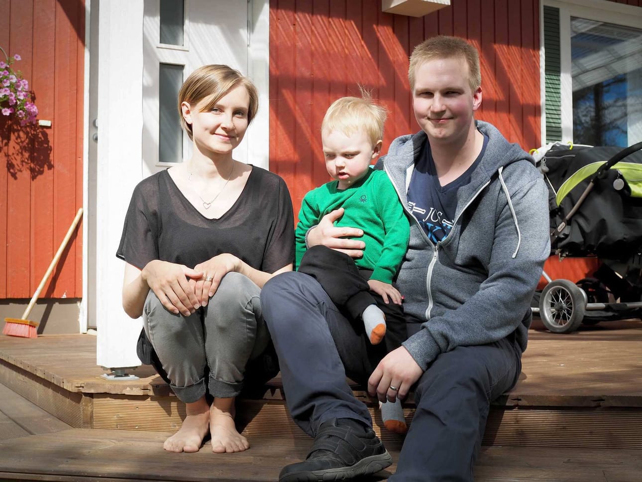Remontin jälkeen Heidi ja Tuomas Puranen päättivät myös päivittää kotinsa lämpölaitteiston uuteen uskoon. "Halusimme vaihtaa öljyn maalämpöön, koska se on vakaampi ja edullisempi vaihtoehto", Tuomas Puranen kertoo.