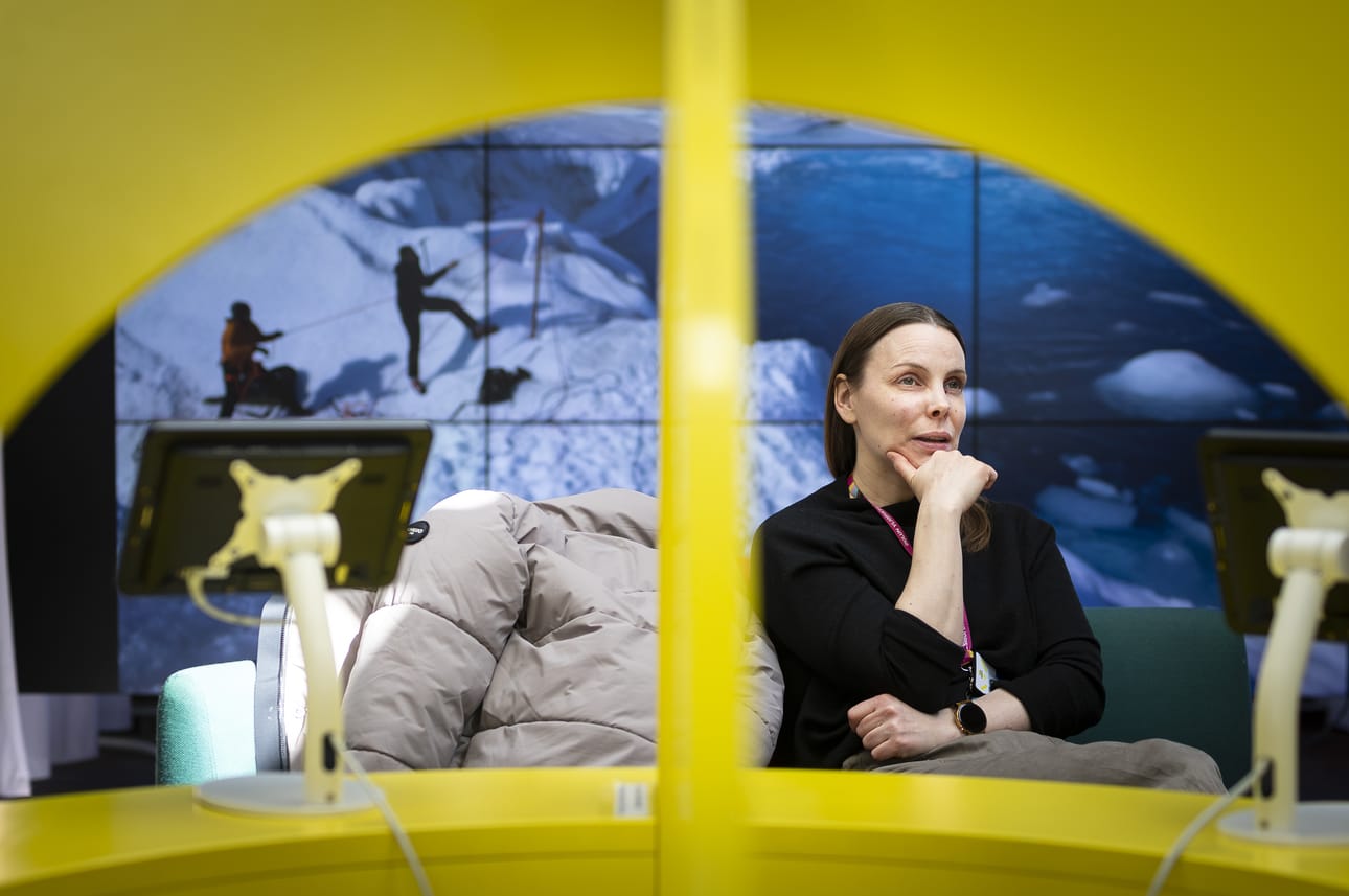 Populaatiogeneetikko Tiina Mattila Oulun ja Uppsalan yliopistoista on tutkinut kivikautisia vainajia.