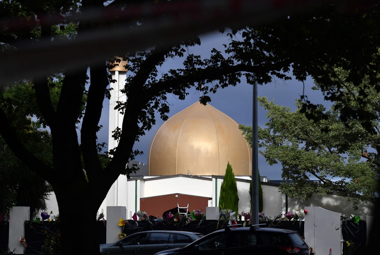 Christchurchin keskustassa sijaitsevassa Masjid al-Noorin moskeijassa sattui toinen ampumisista, joissa kuoli 50 ihmistä ja kymmeniä loukkaantui.