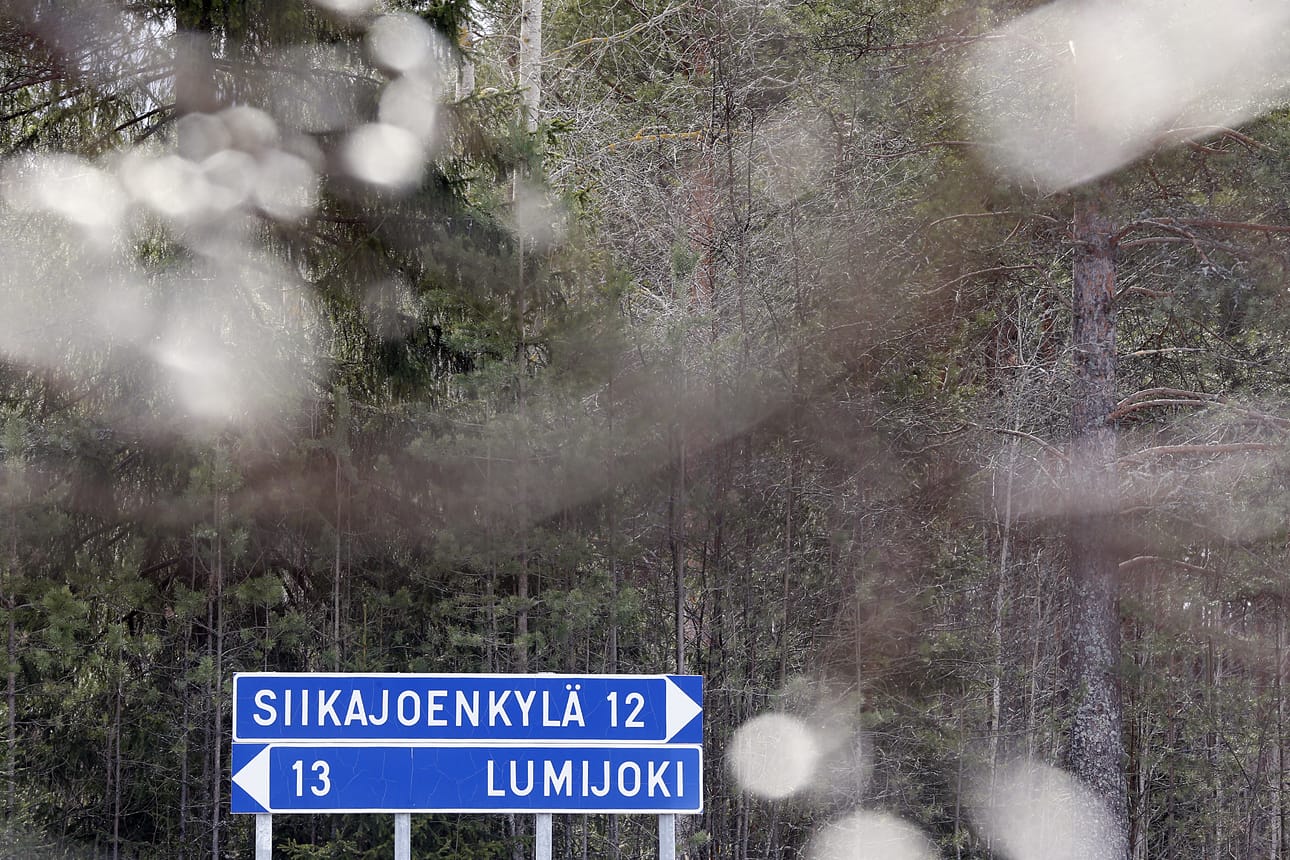 Palveluiden läheisyys on Karinkannan kyläläisille ratkaiseva asia. Moni karinkantalainen uskoo, että palvelut olisivat tulevaisuudessakin paremmin saavutettavissa Lumijoelta.