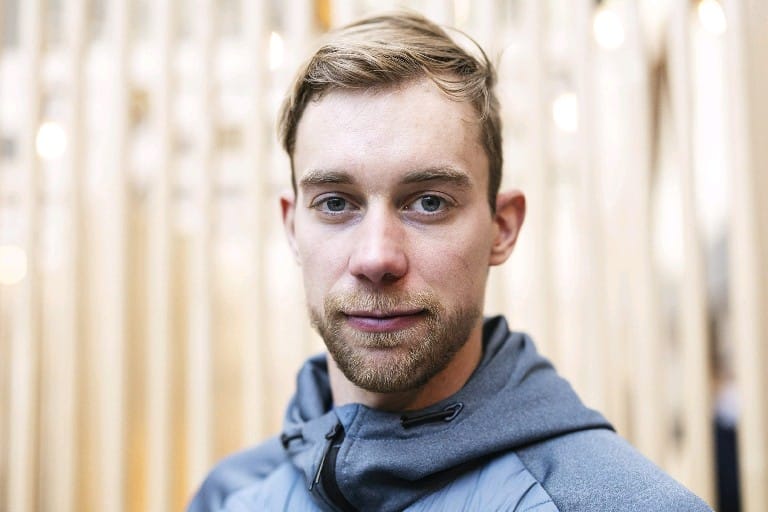 Maastohiihtäjä Joni Mäki on parhaillaan maajoukkueen harjoitusleirillä Val Senalesissa.