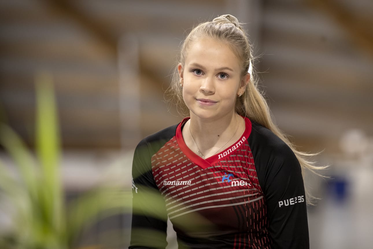 15 vuotta täyttänyt kempeleläinen Aino Vuorjoki on edelleen Suomen nopein tyttö.