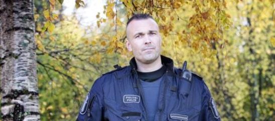 Petrus Schroderus, 39, työskenteli pitkään Suomen Kansallisoopperassa tenorina, mutta nyt hän ylläpitää jälleen turvallisuutta Oulun kaduilla.
