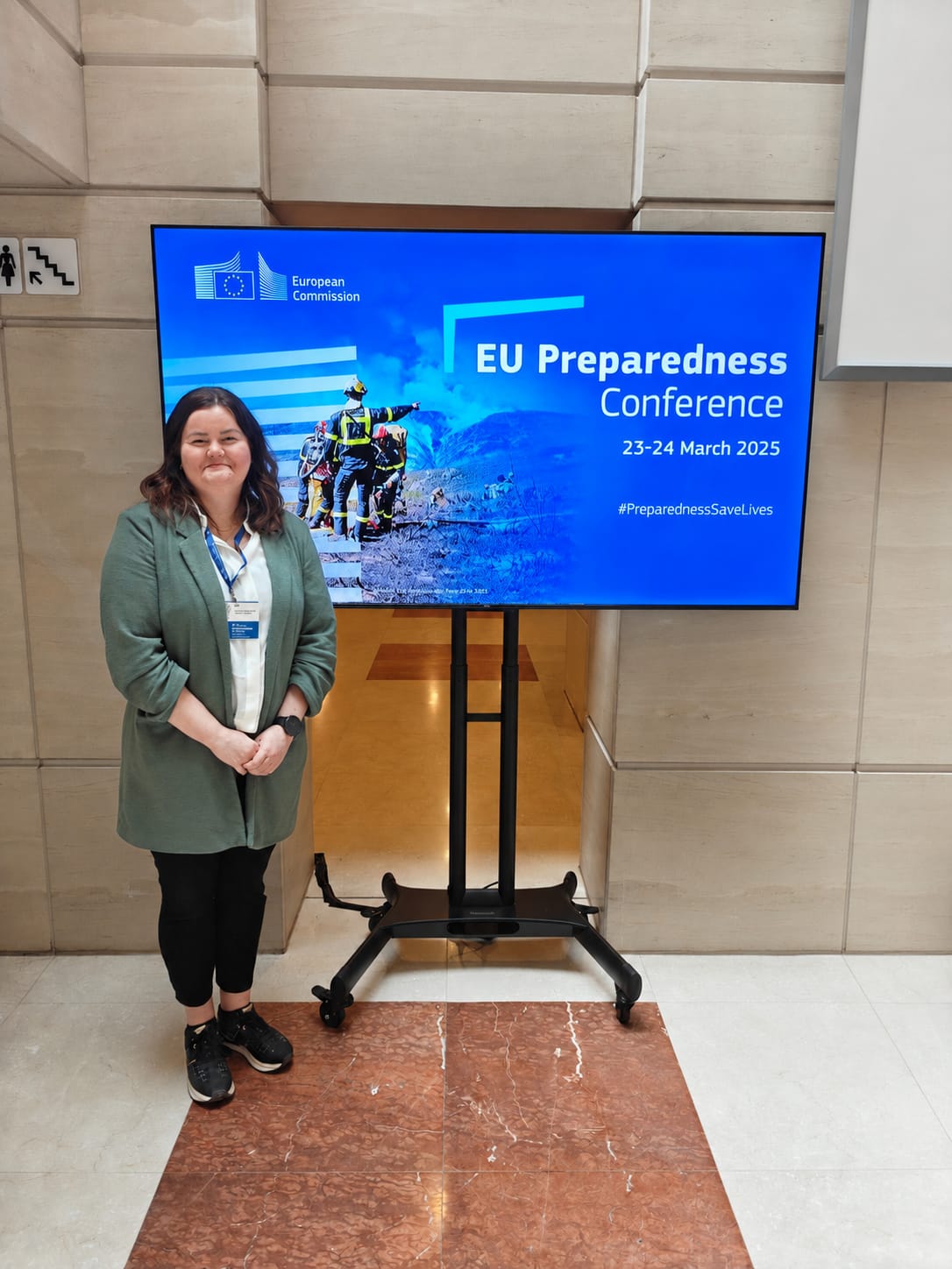 Taina Hanhikoski EU:n varautumiskonferenssissa maaliskuussa.