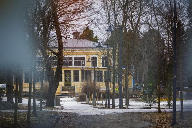 Villa Sandvikenin ravintola- ja tapahtumatoiminta jatkuu edelleen konkurssihakemuksesta huolimatta. ARKISTOKUVA: SELMA PAAVOLA