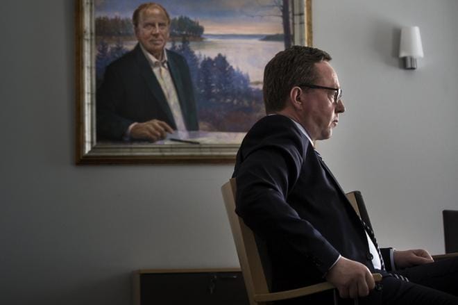 Elinkeinoministeri Mika Lintilä vieraili perjantaina Vaasassa. Kuva: Jarno Pellinen