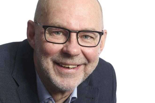 Toimitusjohtaja Seppo Saarisen mukaan on jo hyvä, jos vierailijan tunnin käynti kehittyy puolen päivän viipymäksi. Silloin eurot liikkuvat.