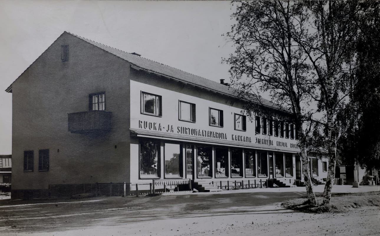 Kauhavan kirkonkylältä.