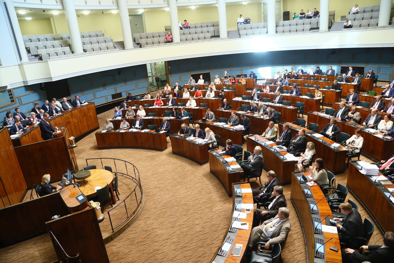 Eduskunta käsitteli keskiviikkona pääministerin sote-ilmoituksen jälkeen Irak-selonteosta.