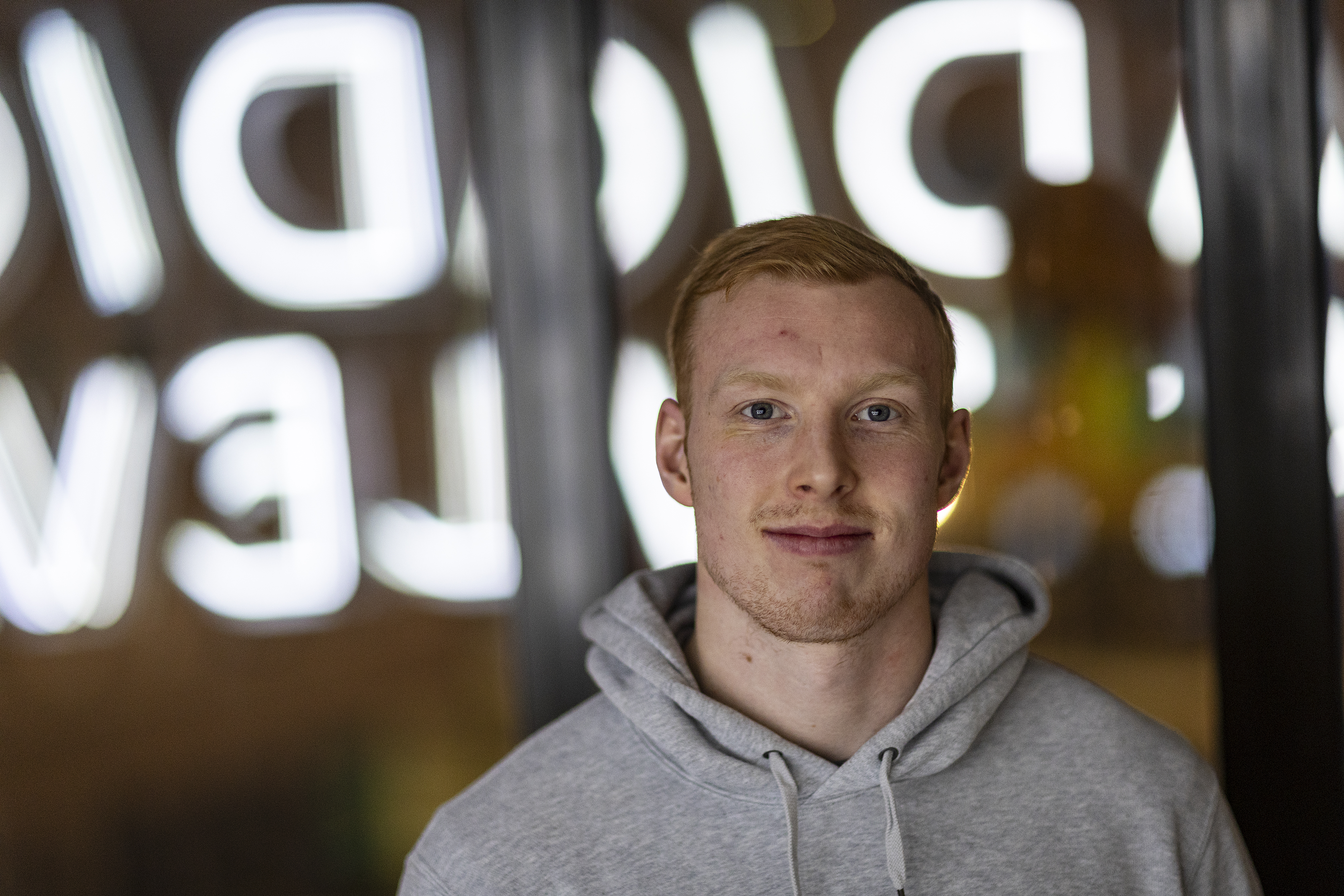 Aku Räty on valmis pelaamaan "vaikka pakkina", jotta NHL-unelma toteutuisi – Kärpät hakee tähtensä lähdön myötä vielä kahta hyökkääjää