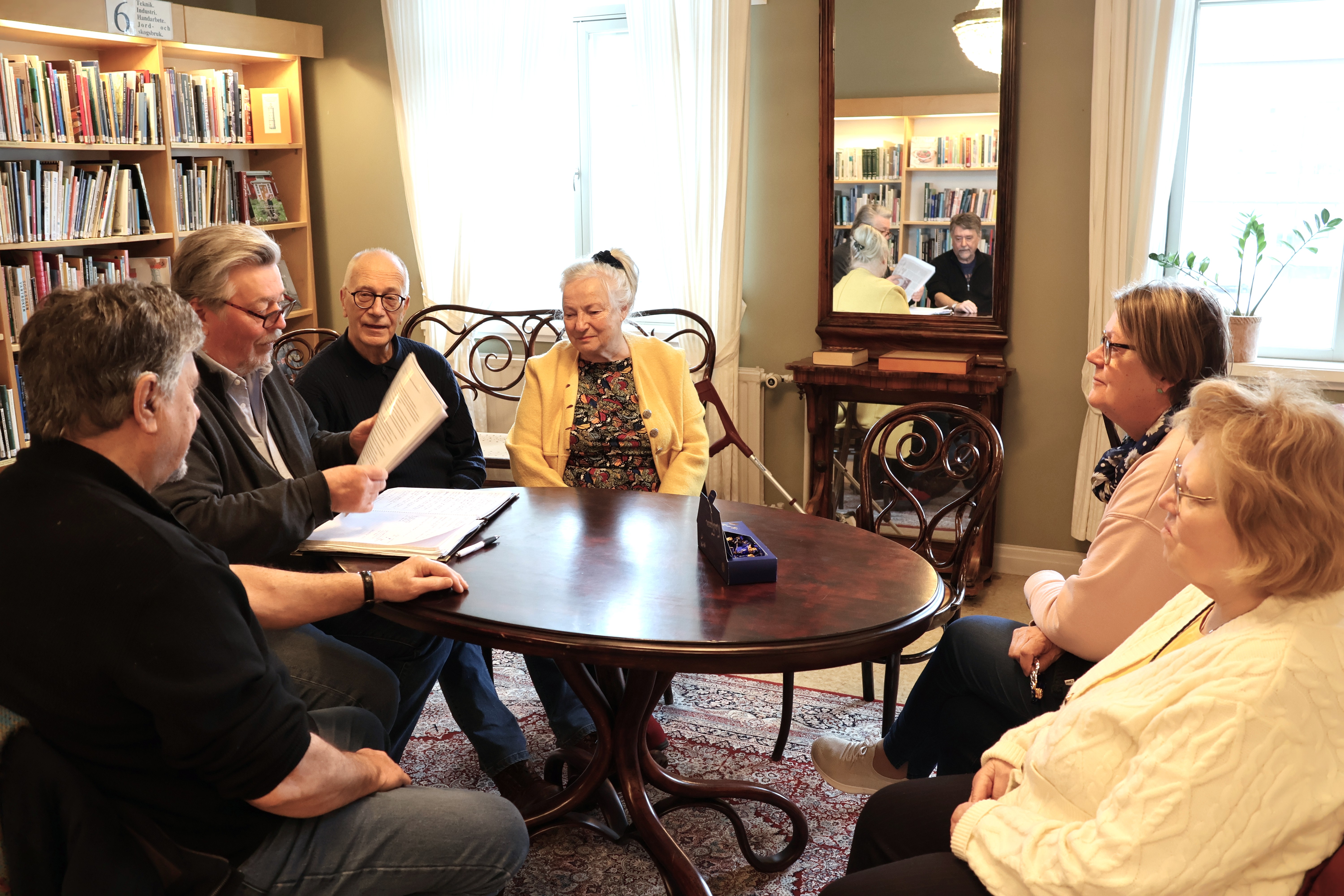 "Nykyinen käytäntö on vanhusten aktiivista eutanasiaa" – Kristiinan kansalaisfoorumissa vastustetaan jyrkästi hyvinvointialueen päätöksiä