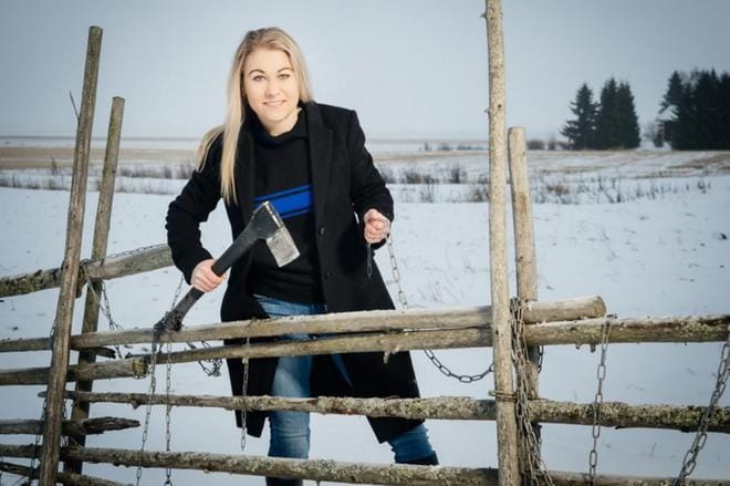Poliisi on saanut kansalaisyhteydenottoja, joissa esitetään, että Piia Kattelus-Kilpeläisen päivitys vuodenvaihteen tienoilla sosiaalisessa mediassa ei ole sopiva. ARKISTOKUVA