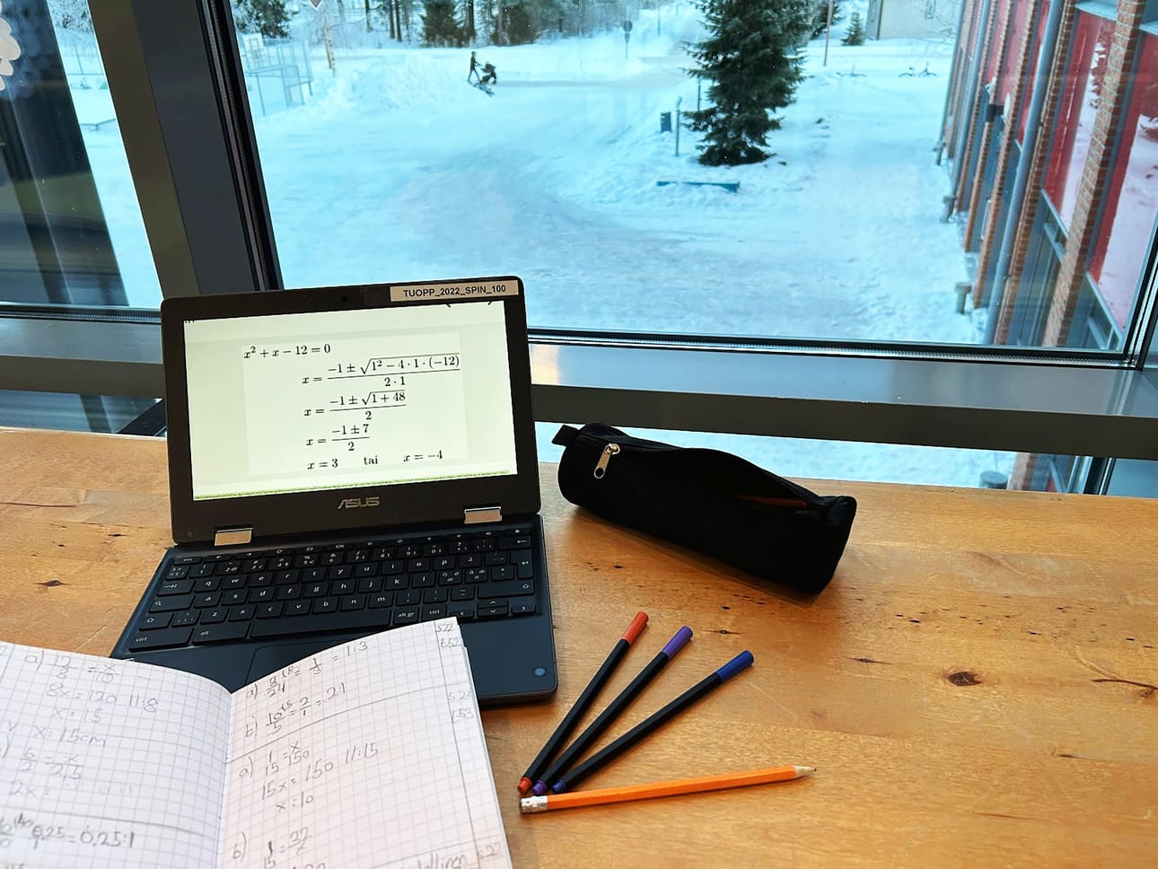 Yhdeksännellä luokalla opitaan uutta ja syvennytään vanhaan.