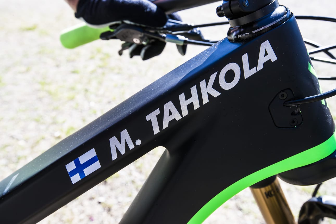 Kilpapyöräilijä Matti Tahkola